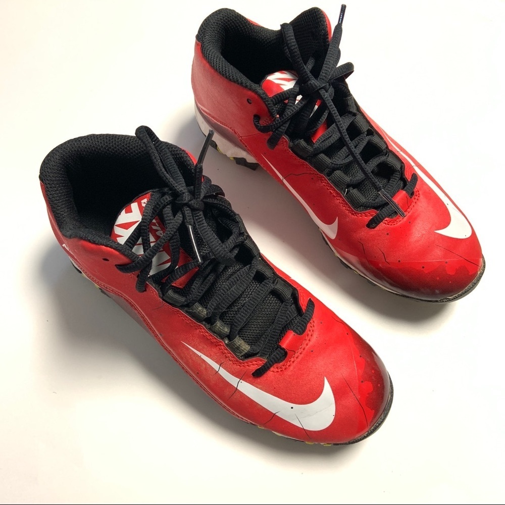 Nike Junior Red Alpha Shark Football Spikes Shoes